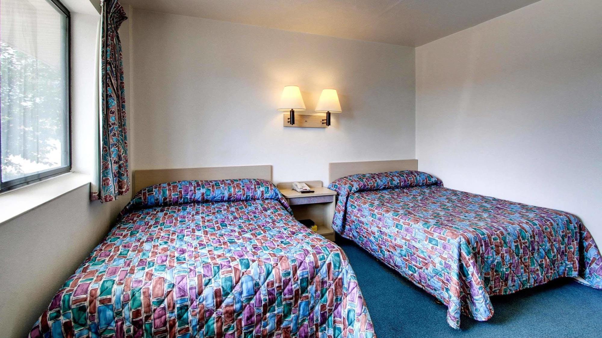 Quality Inn & Suites Des Moines Airport Екстериор снимка