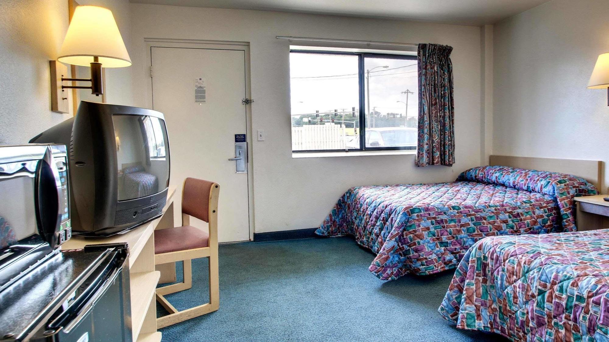 Quality Inn & Suites Des Moines Airport Екстериор снимка